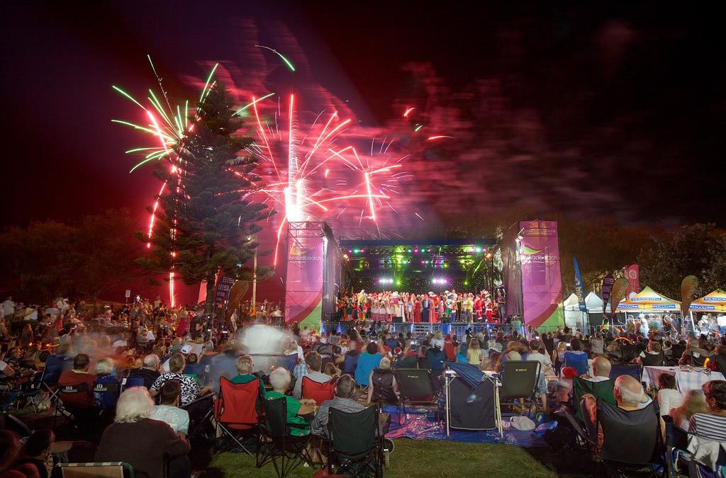 Broadbeach Christmas Carols Gold Coast Christmas C1