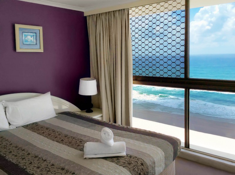 Boulevard Towers Broadbeach Accommodation Bedroom