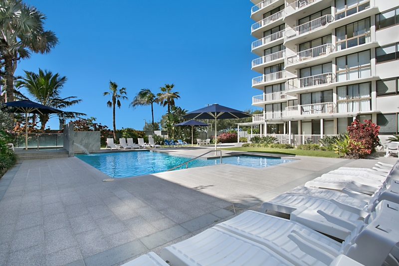 Boulevard Towers Broadbeach facilities pool