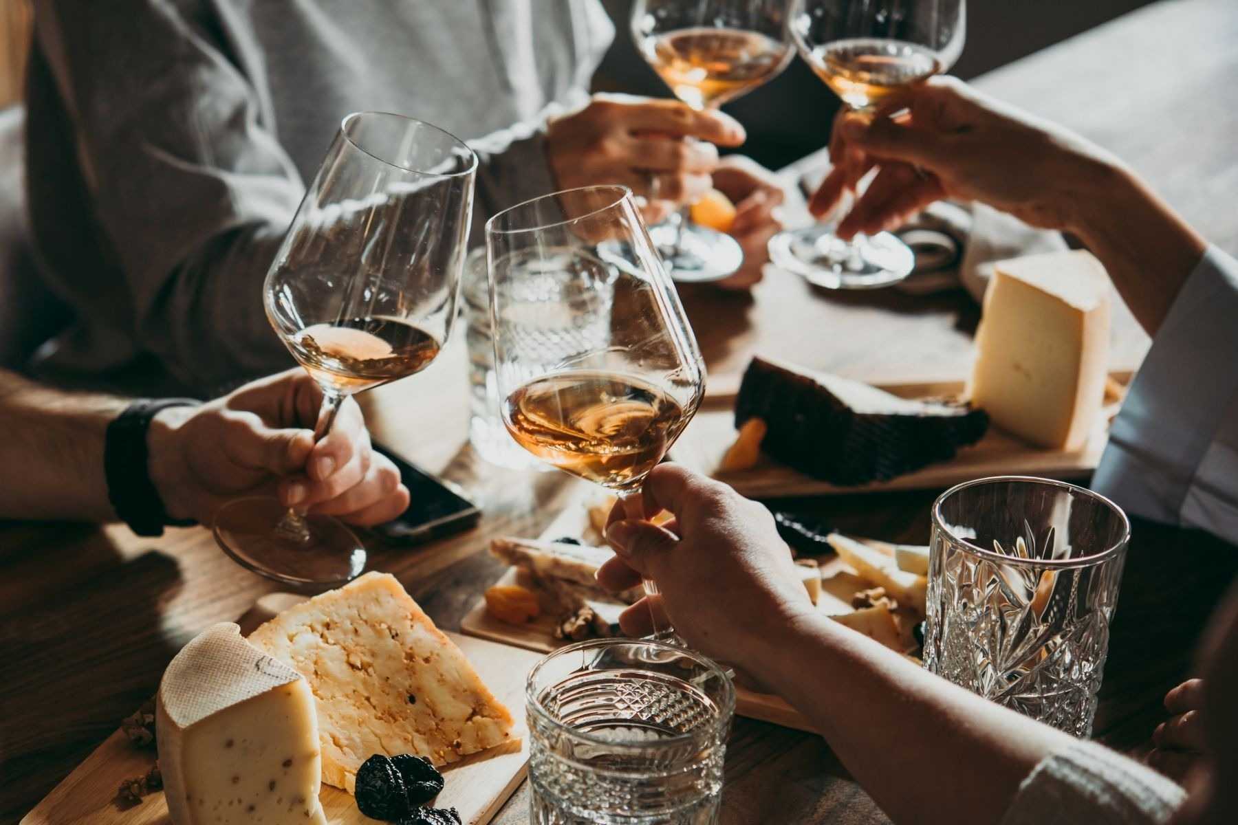 Toasts at Wine Bar